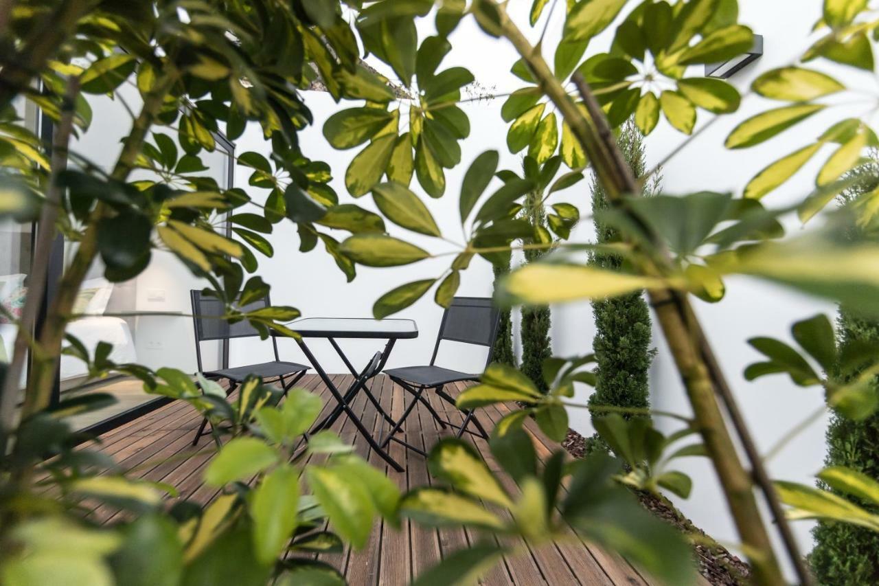 Azaleas Guest House Ribeira Cha エクステリア 写真